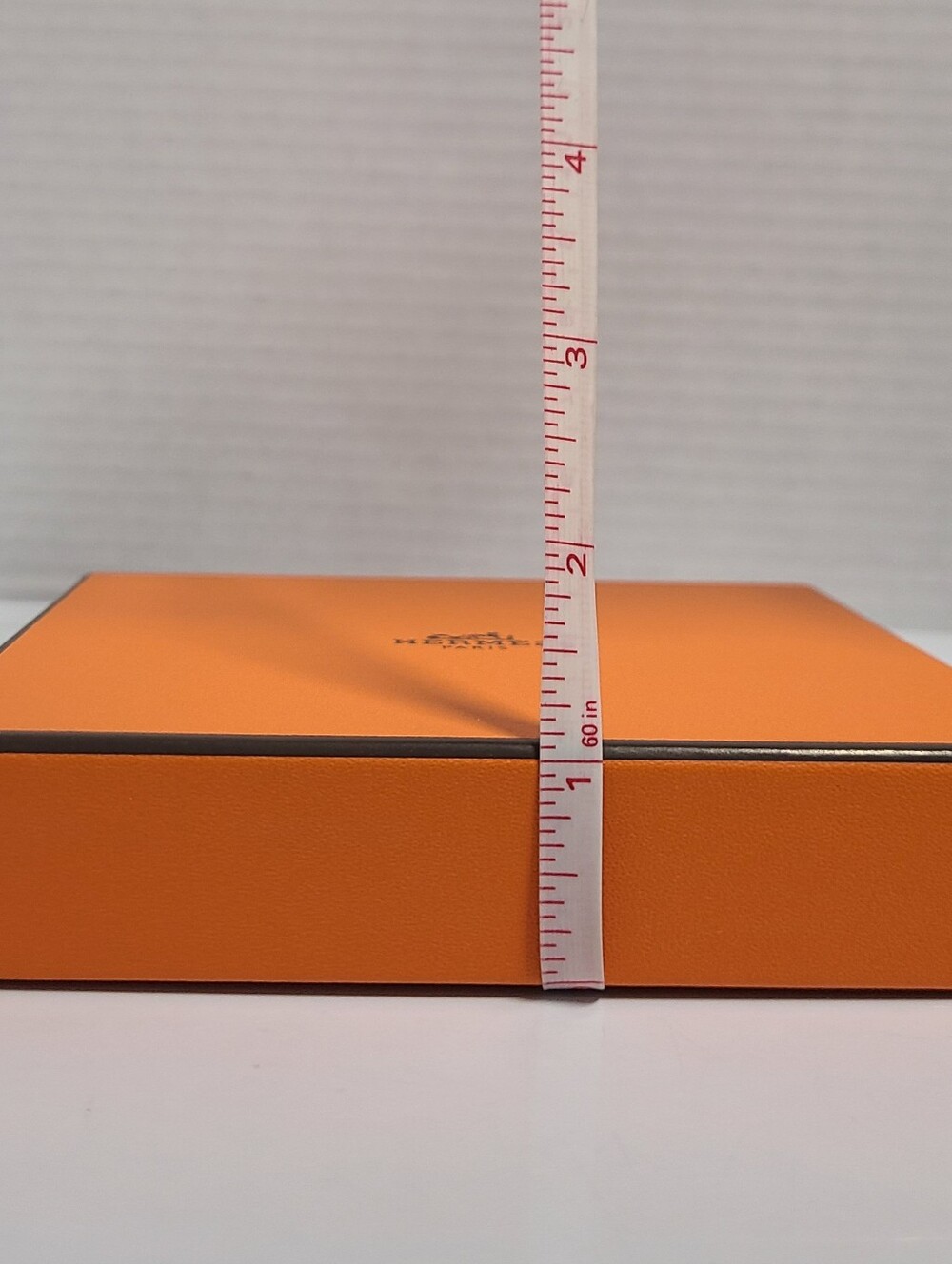 Hermēs Paris Small Square Gift Box - Picture 12 of 12